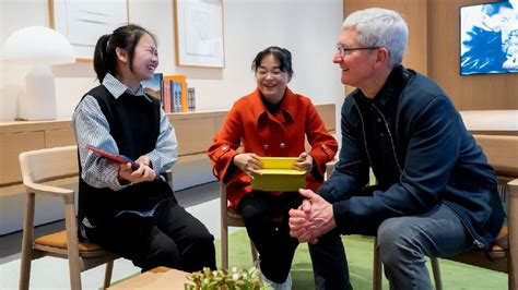 库克现身北京：苹果公司和中国市场相互成长|库克|苹果公司|北京市_新浪新闻