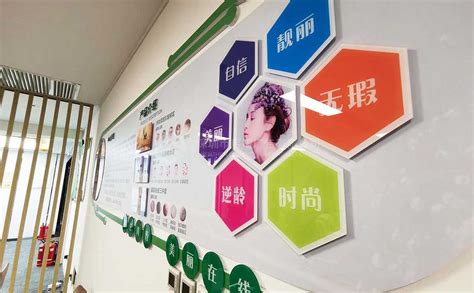 深圳宝安文化墙常用材料pvc板的优缺点-深圳市启橙广告有限公司