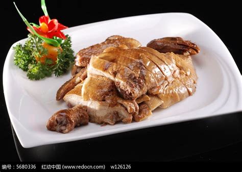 咸香鸡的广东做法，又嫩又滑的一道美食，咸香美味又好吃
