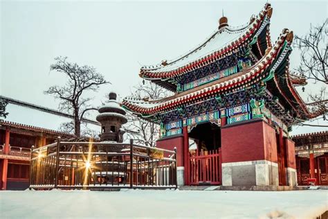 寺庙风景大城市北京雍和宫高清图片下载-正版图片501956487-摄图网