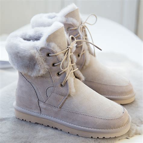 10雪地靴女款学生韩版百搭2021秋冬新款加绒保暖棉鞋平底防滑短靴