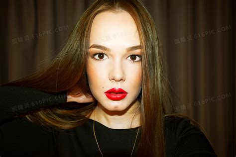女生真人自拍照图片