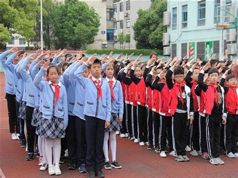 迎接“世界水日”，郑州市惠济区艺术小学举行主题升旗仪式-大河新闻