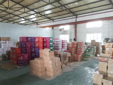 勤奋起家 诚信开路---访上海疆宇食品工贸公司总经理谢万和|谢万和|奋斗在沪|人物|湖南人在上海