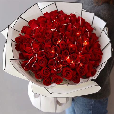 红玫瑰代表什么寓意，红玫瑰的花语有哪些？-168鲜花速递网