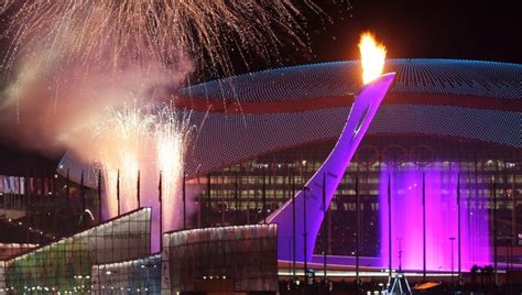 2014年索契冬奥会圣火点燃--俄罗斯频道--人民网