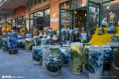 2024中国陶都陶瓷城购物,陶瓷城前面广场特别多，同样...【去哪儿攻略】