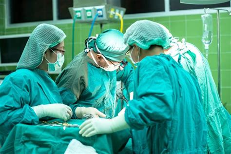 手术医疗视频教学系统提升医院的外科水平_林之硕医疗云智能视频平台
