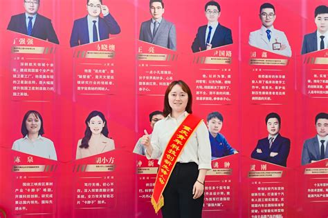 重庆举办庆祝直辖二十五周年老同志书画展