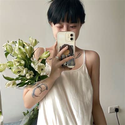 美好温柔的女生头像