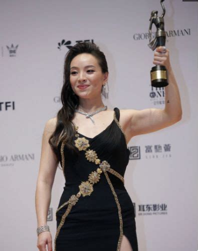 九十年代香港十大美女：朱茵上榜，她是美的典范_明星_第一排行榜