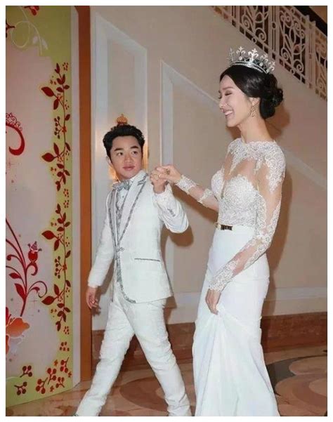 王祖蓝婚礼将于2月15日举行 迪士尼乐园上演爱情童话_意绵绵珠宝资讯网