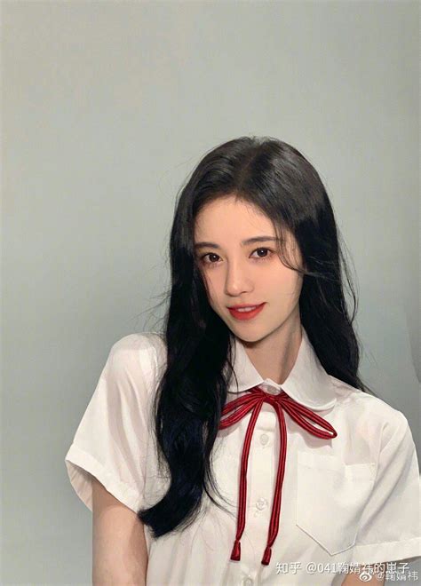 鞠婧祎证件照图片