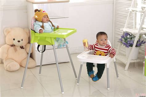 宝宝如何用餐 高脚椅使用安全提示 _八宝网