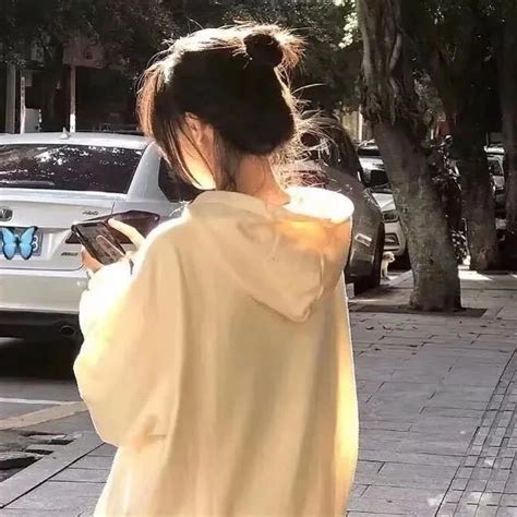 女头真人露脸图片