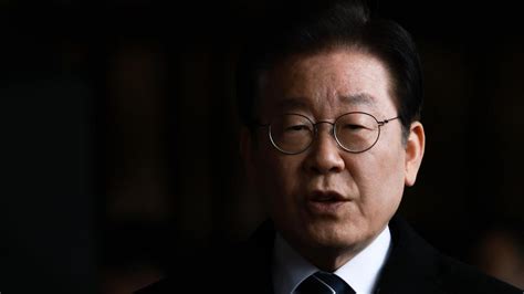 韩媒：检方提捕在野党党首李在明，韩总统室“保持距离”_凤凰网