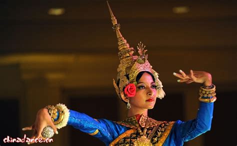 柬埔寨的古老传统舞蹈 组图欣赏 - Powered by Discuz!