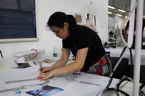2020年成都百万职工技能大赛服装制版师比赛在我校举行-成都纺织高等专科学校 Chengdu Textile College