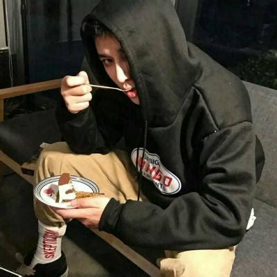 探探男生头像图片