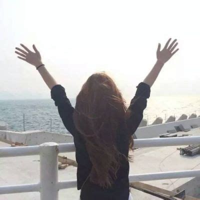 非主流唯美背影头像