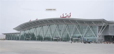 2022年喀什机场生产统计：旅客吞吐量、货邮吞吐量及飞机起降架次分析_华经情报网_华经产业研究院
