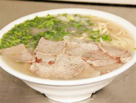 淮南牛肉汤，从汉文帝时代走来的美食，汤汁鲜美，醇香清爽|八公山|牛肉汤|淮南_新浪新闻