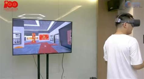 工业机器人虚拟仿真实训基地举办CAVE和3D大屏沉浸式虚拟现实显示系统使用培训-黑龙江职业学院智能制造技术学院