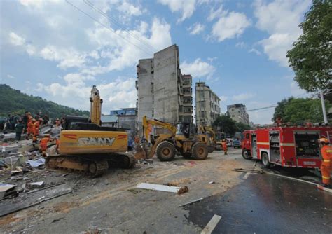 郴州市汝城县：卢阳镇一居民自建房垮塌事故_腾讯视频