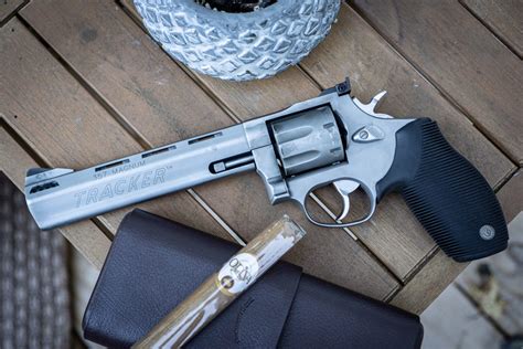 Taurus 627 Revolver Review - Pew Pew Tactical