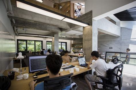 杭州loft风格办公室装修设计效果图_杭州写字楼装修公司_杭州岚禾设计