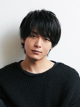 中村伦也头头像图片