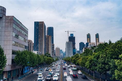 武汉城市交通晴天交通青年路俯拍摄影图配图高清摄影大图-千库网