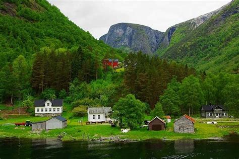 松恩峡湾“挪威的森林” 童话般的绿野仙踪_山东频道_凤凰网