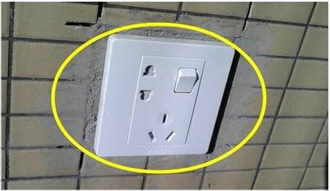 如何延长墙上的电源插座，你需要一个插排