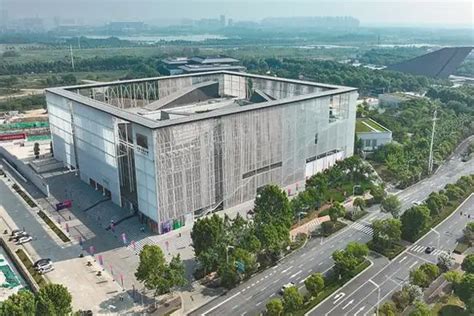 2022吉林市美术馆游玩攻略,到美术馆游览需要在江城广场...【去哪儿攻略】