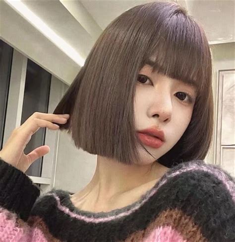 短发齐刘海头像甜美女生