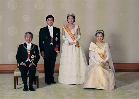 貴重な写真で振り返る！皇后美智子さまの「エレガンスの歴史」 | Precious.jp（プレシャス）