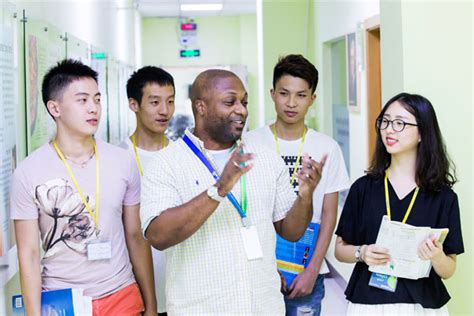 深圳有没有全日制英语培训学校 - 平和英语村-问答平台
