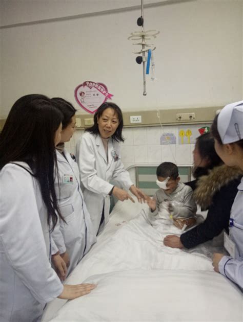 市一院开通绿色通道 救助先天性白内障孤残患儿 - 徐州市第一人民医院