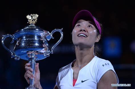 李娜获澳网冠军 成澳网单打冠军亚洲第一人 - China.org.cn