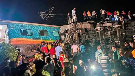 印度列车相撞事故死伤超过1000人，莫迪发声-青岛西海岸新闻网