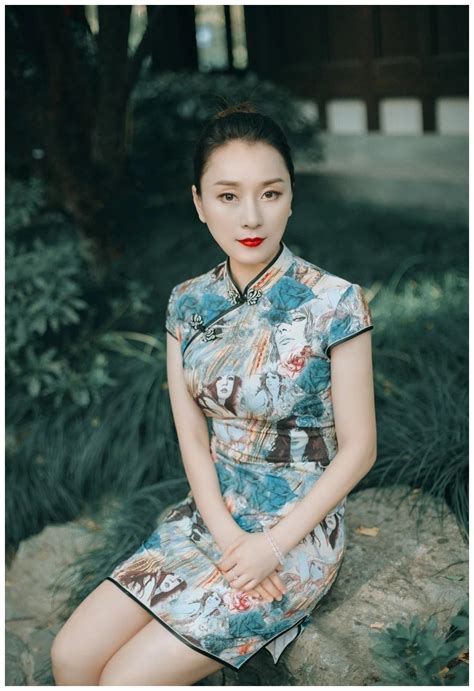 温柔知性女生旗袍头像