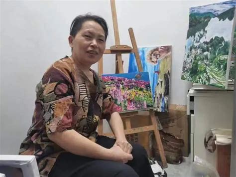 57岁北漂阿姨白天当保洁晚上做画家：生活在眼前，远方在笔下-闽南网