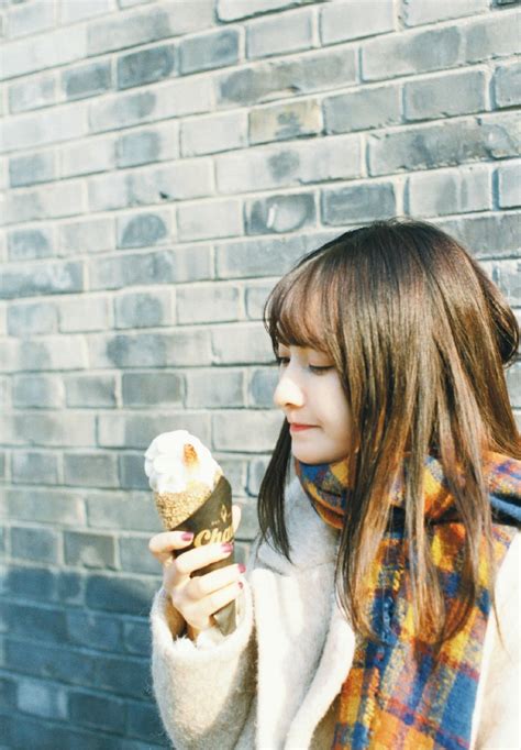 偶像美少女歌手BEJ48-冯思佳迷人写真美照