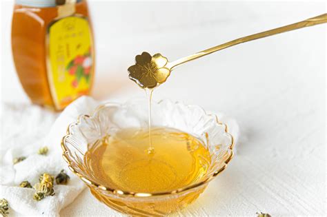 【图】蜂蜜水什么时候喝好 教你怎么正确喝蜂蜜_蜂蜜水什么时候喝好_伊秀健康网|yxlady.com
