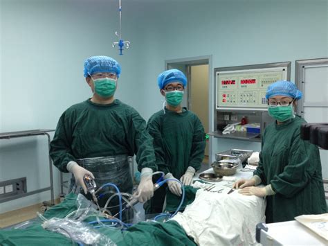 甘肃|甘肃运动医学探机器人辅助 医生增“透视眼”解传统术式尴尬_手术|韧带|优势|医生|髌骨|夏亚