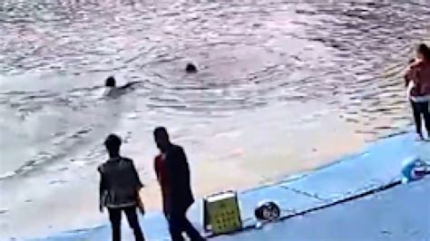 悲惨！9岁女孩水库边玩耍，不慎滑入水中 再次提醒家长和孩子们