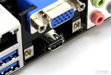 VGA接口、DVI接口、HDMI接口、DP接口的区别是什么？_硬件知识 - 胖爪视频