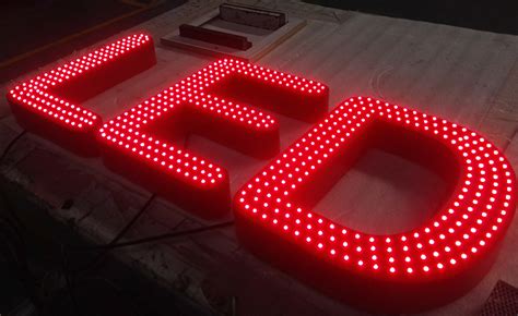 冲孔发光字应用的8个基本常识 - LED发光字行业资讯 - 柯赛标识
