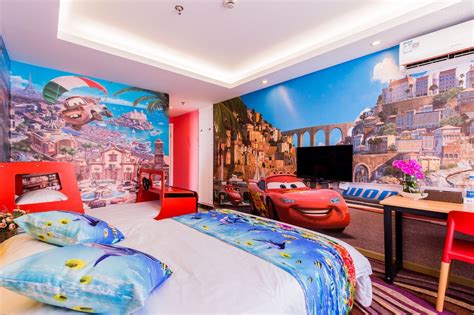 上海迪士尼爱莎堡主题酒店动漫高级房-栎锦游远